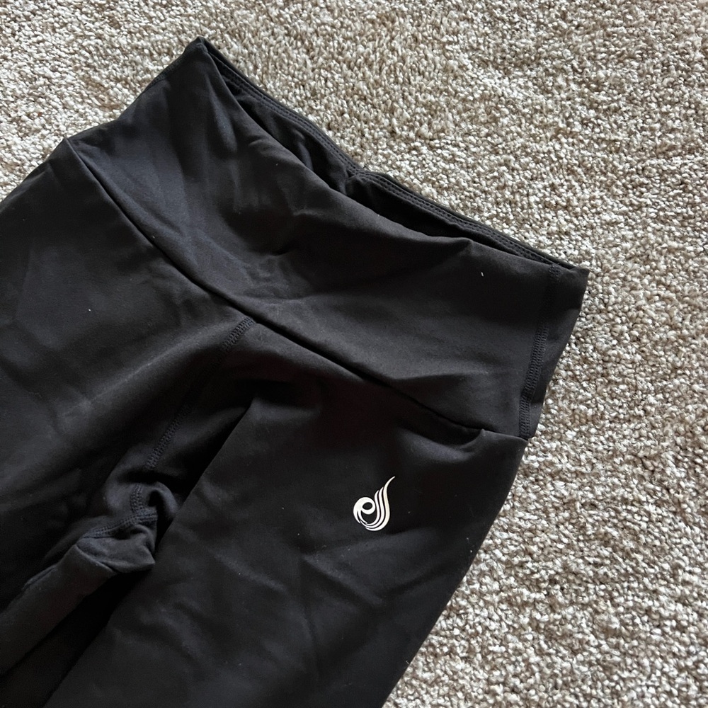 Black Ryderwear Scrunch Leggings